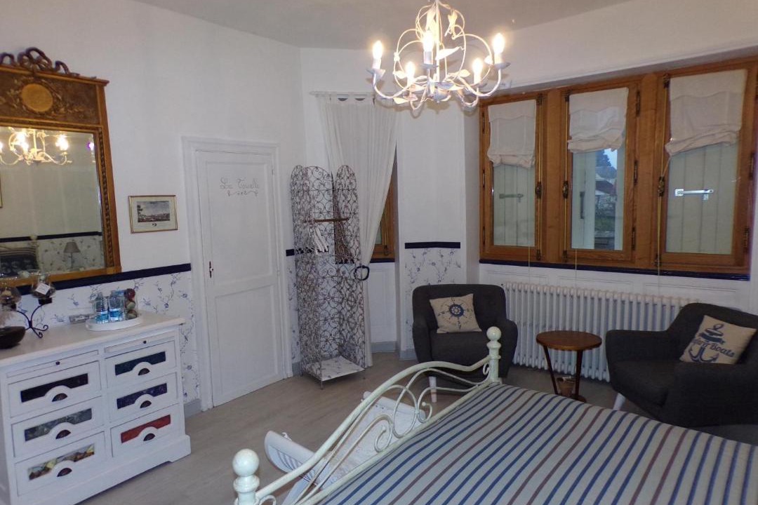 Photo of Others in Lesigny