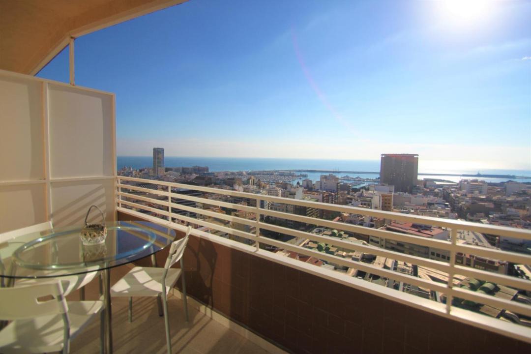 Photo of Patio Balcony in Ensanche Diputacion
