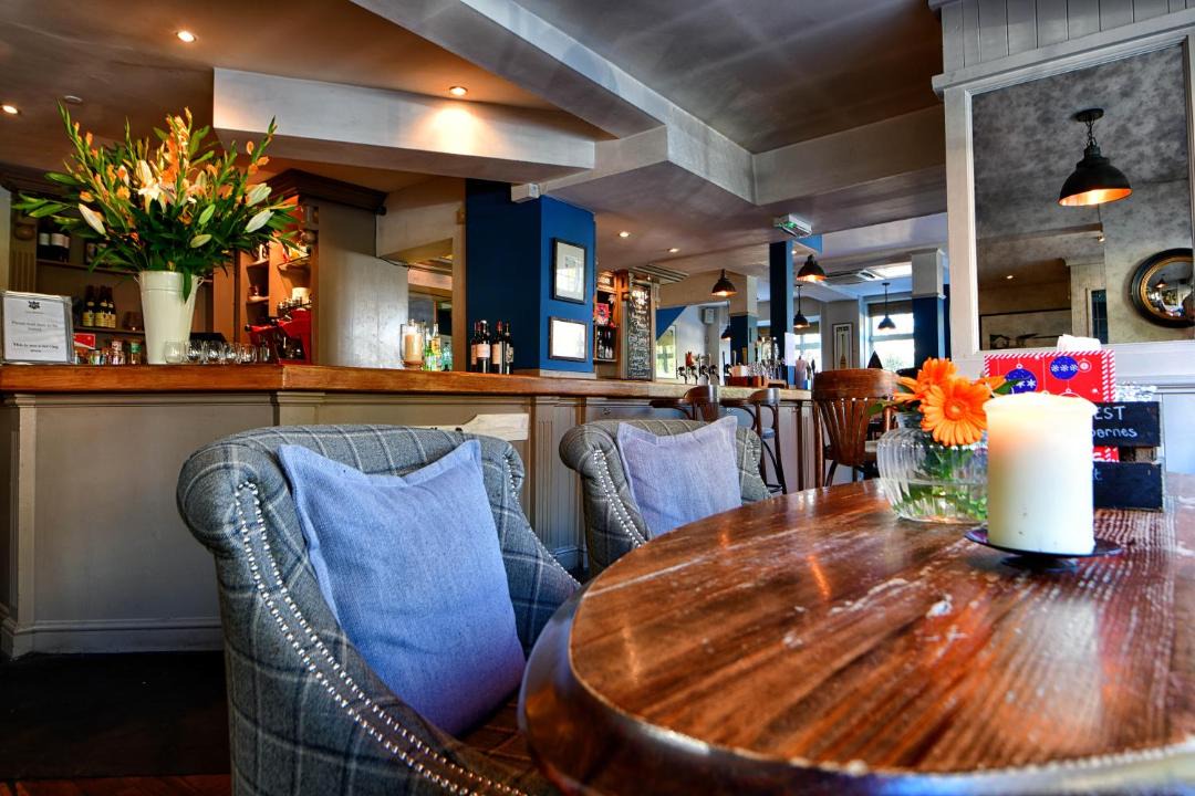 Photo of Others in Barnes