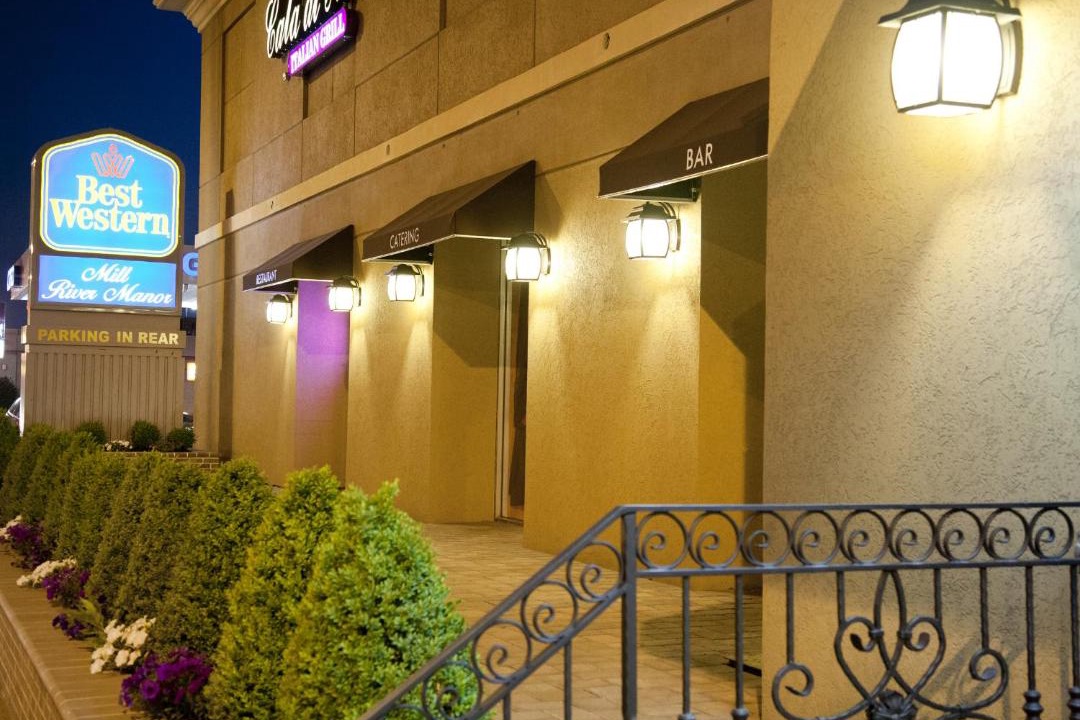 Photo of Others in Rockville Centre