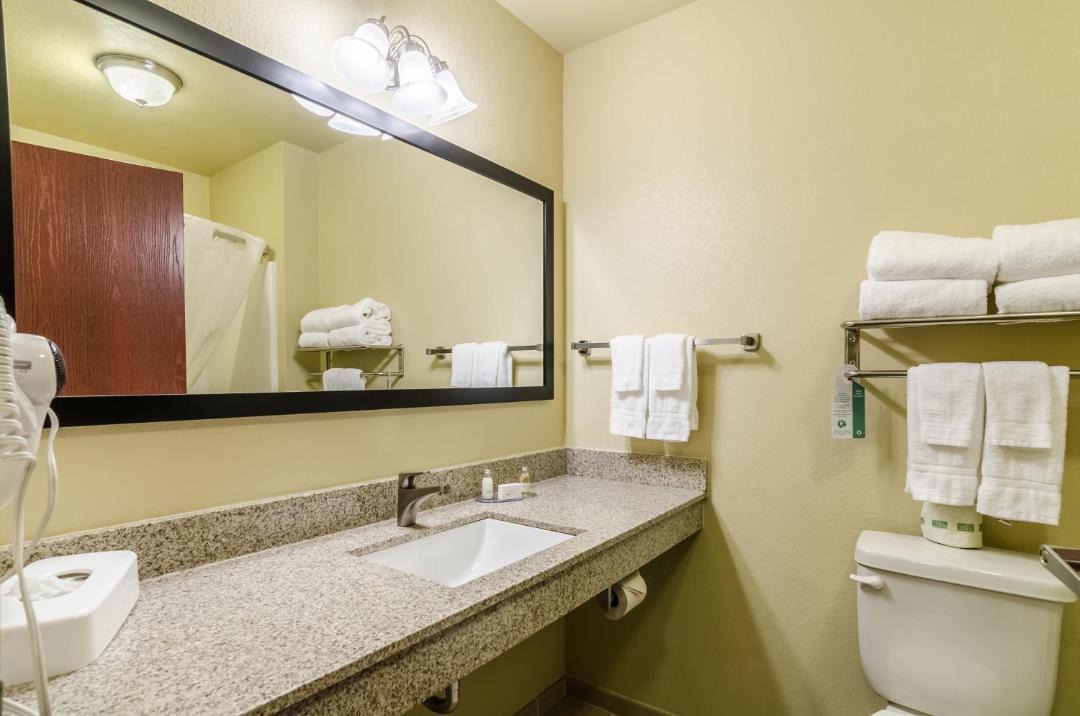 Photo of Bathroom in Oberlin