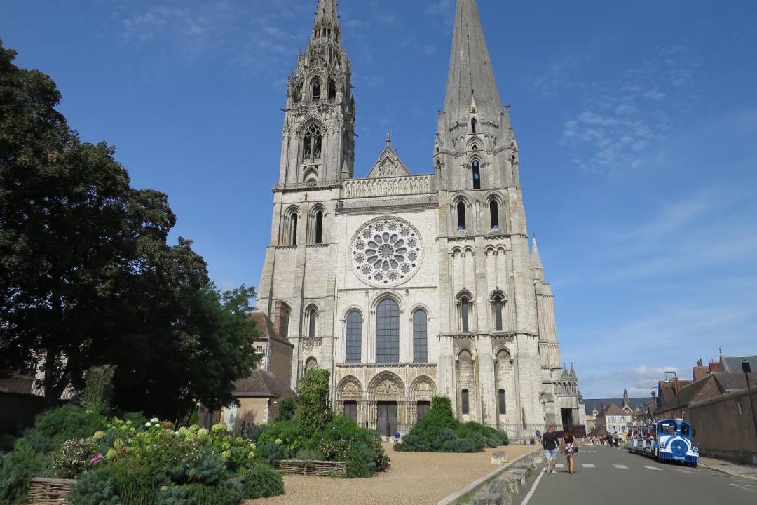 Photo of Buildings in Chartres