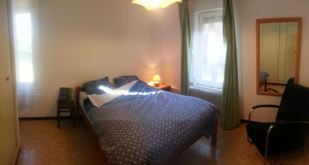 Photo of Bedroom in Thuir