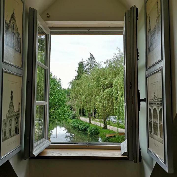 Photo of Others in Mezilles