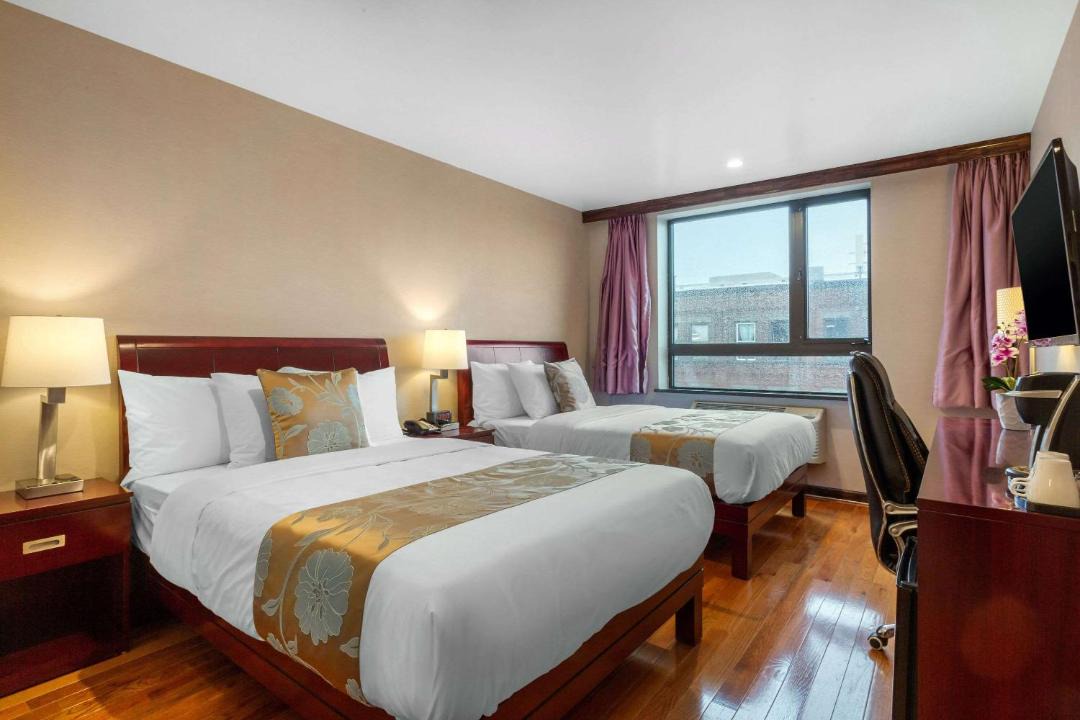 Photo of Others in Greenwood