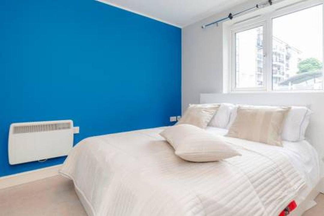 Photo of Bedroom in Shadwell