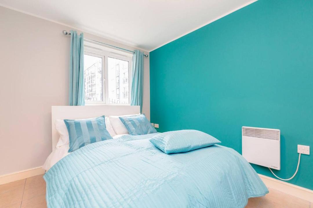 Photo of Bedroom in Shadwell