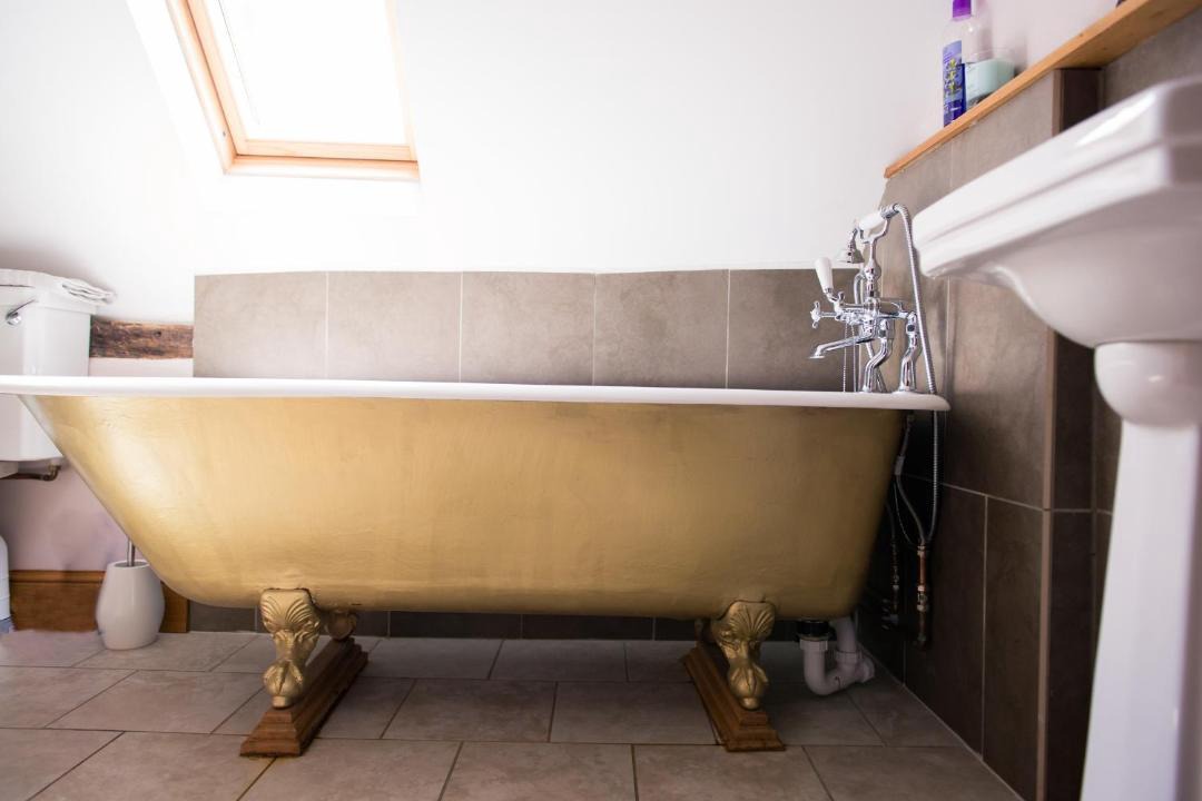 Photo of Others in Broadwas