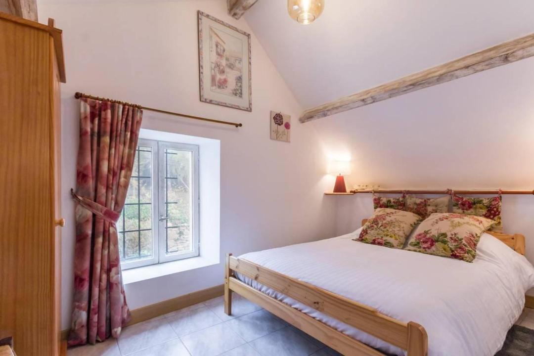 Photo of Bedroom in Saint-Pereuse