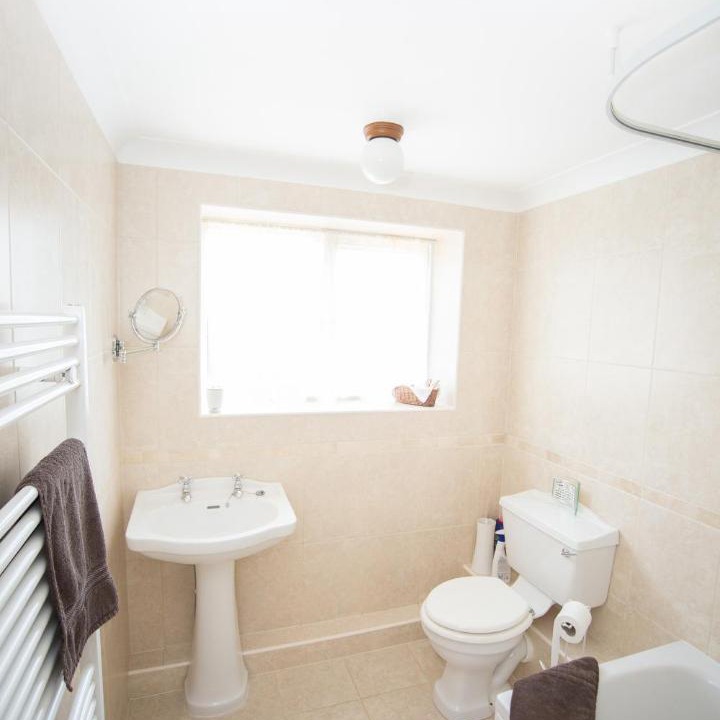 Photo of Bathroom in Henshaw
