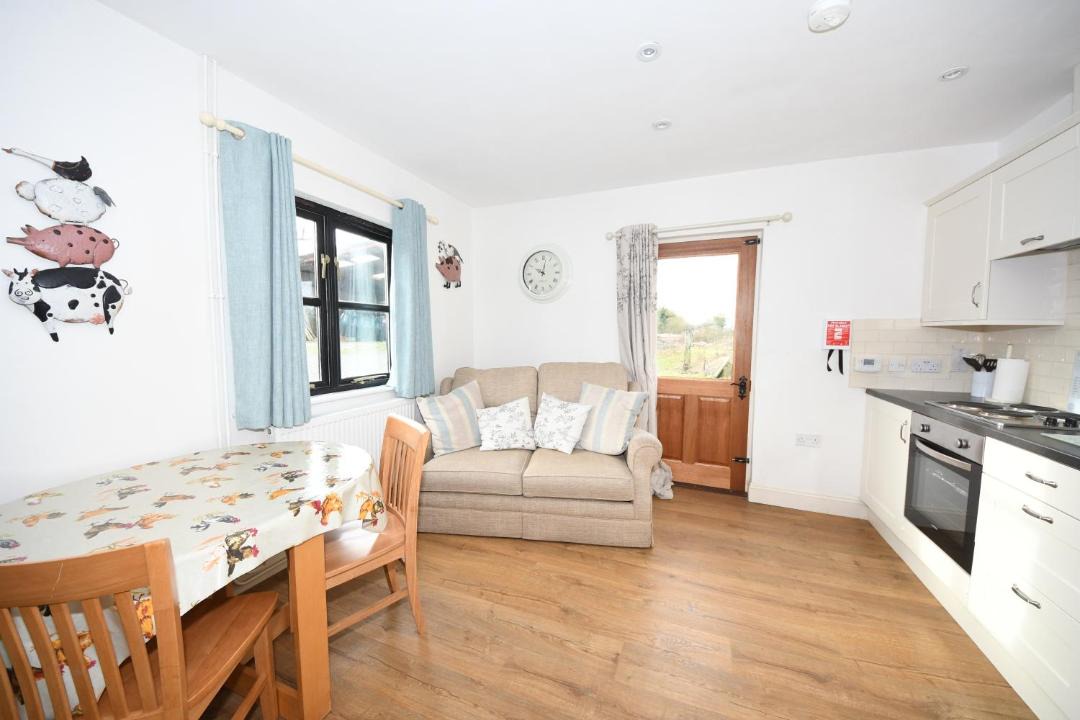 Photo of Others in Howlett End