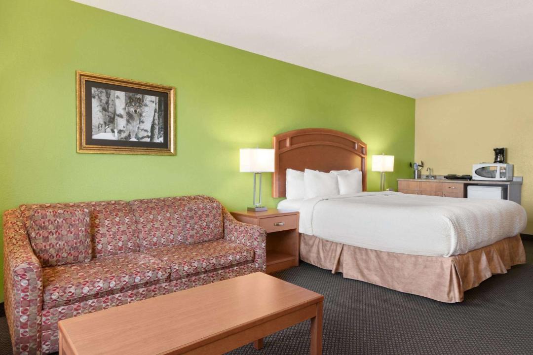 Photo of Bedroom in Thompson