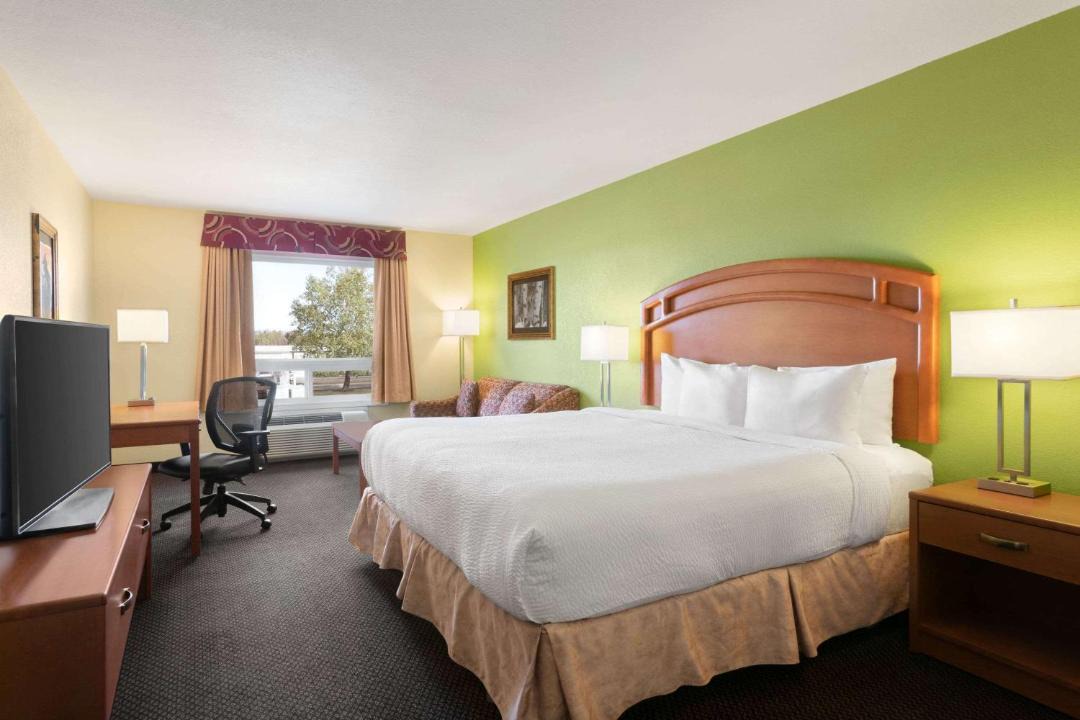 Photo of Bedroom in Thompson
