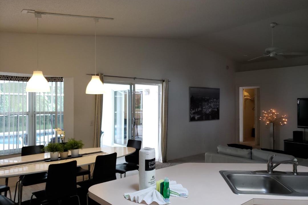 Photo of Others in Windward Cay