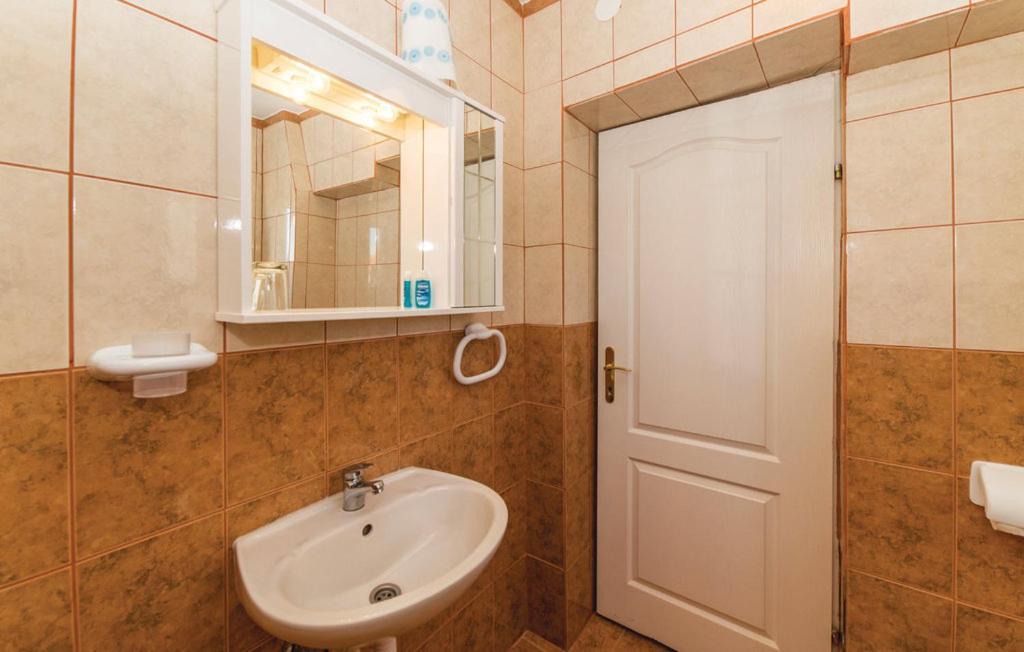Photo of Bathroom in Kukljica