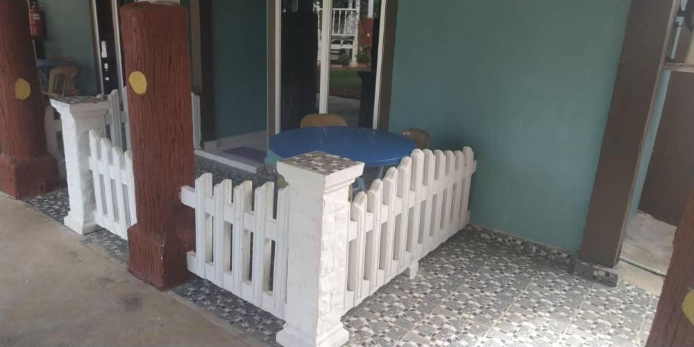 Photo of Patio Balcony in Kampong Raja