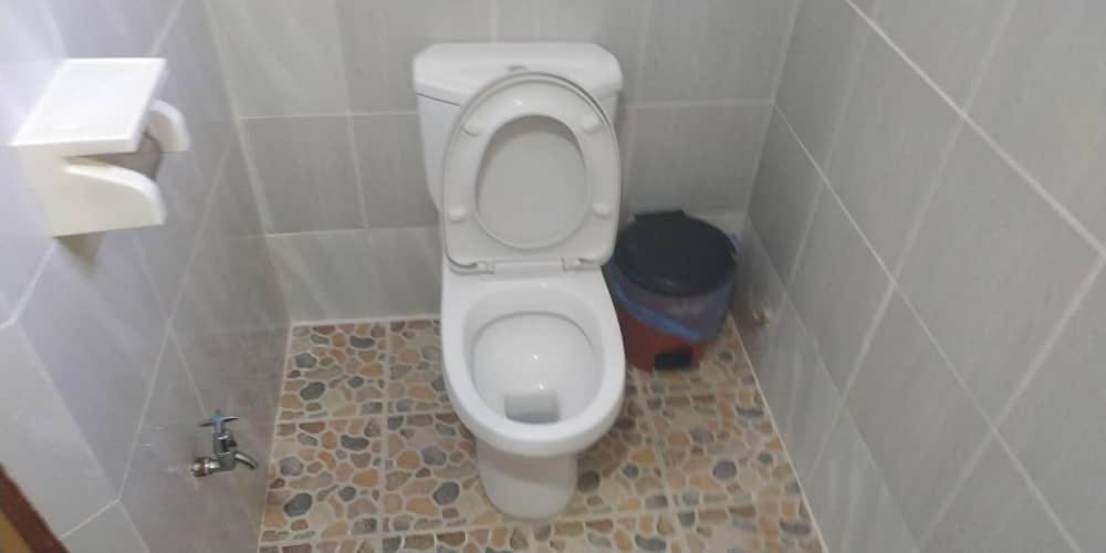 Photo of Bathroom in Kampong Raja