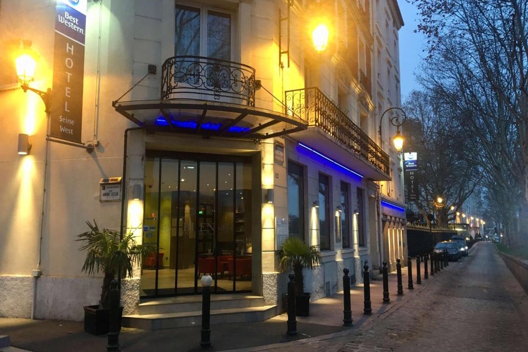 Photo of Others in Puteaux