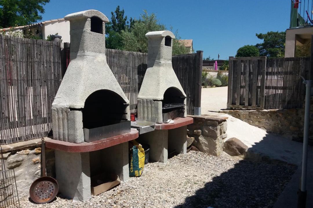 Photo of Buildings in Allegre Les Fumades