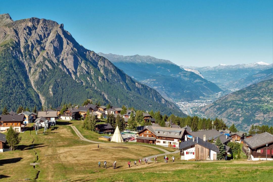 Photo of Others in Rosswald