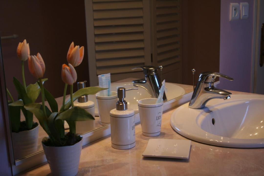 Photo of Bathroom in Limeuil