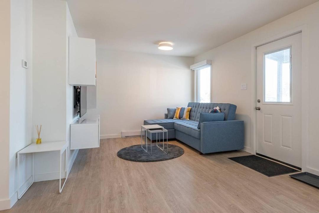 Photo of Livingroom in North End