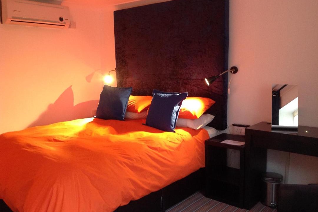 Photo of Bedroom in Ardley