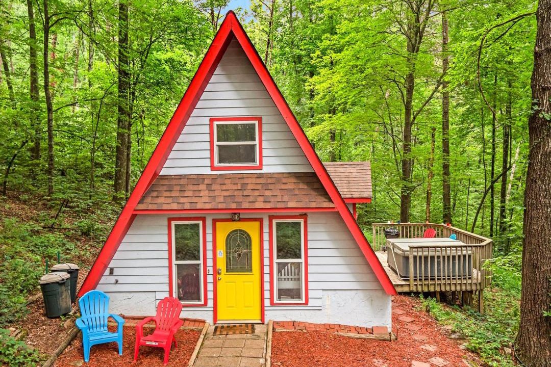 Photo of Buildings in Flintstone