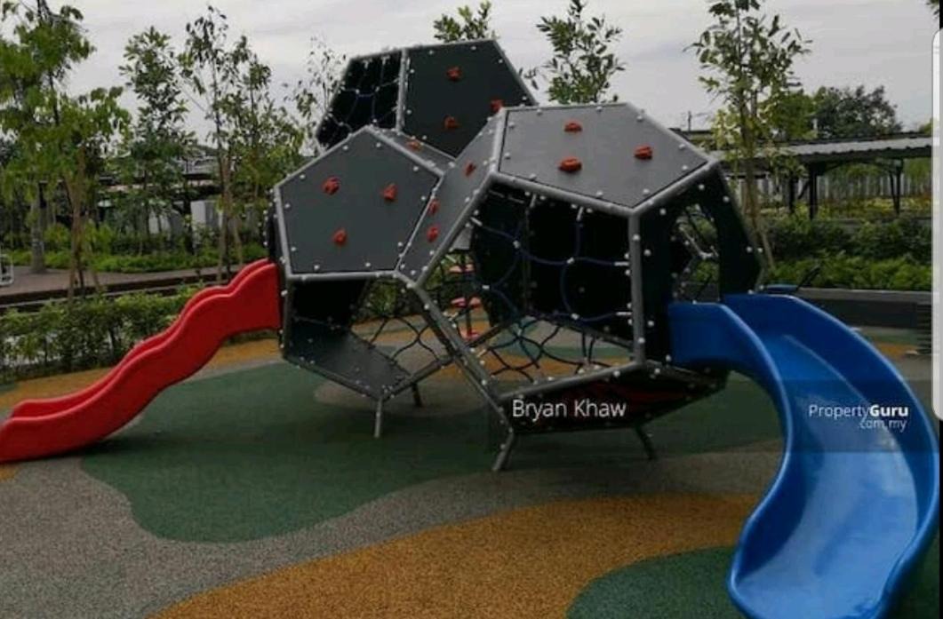 Photo of Patio Balcony in Taman Mirindi