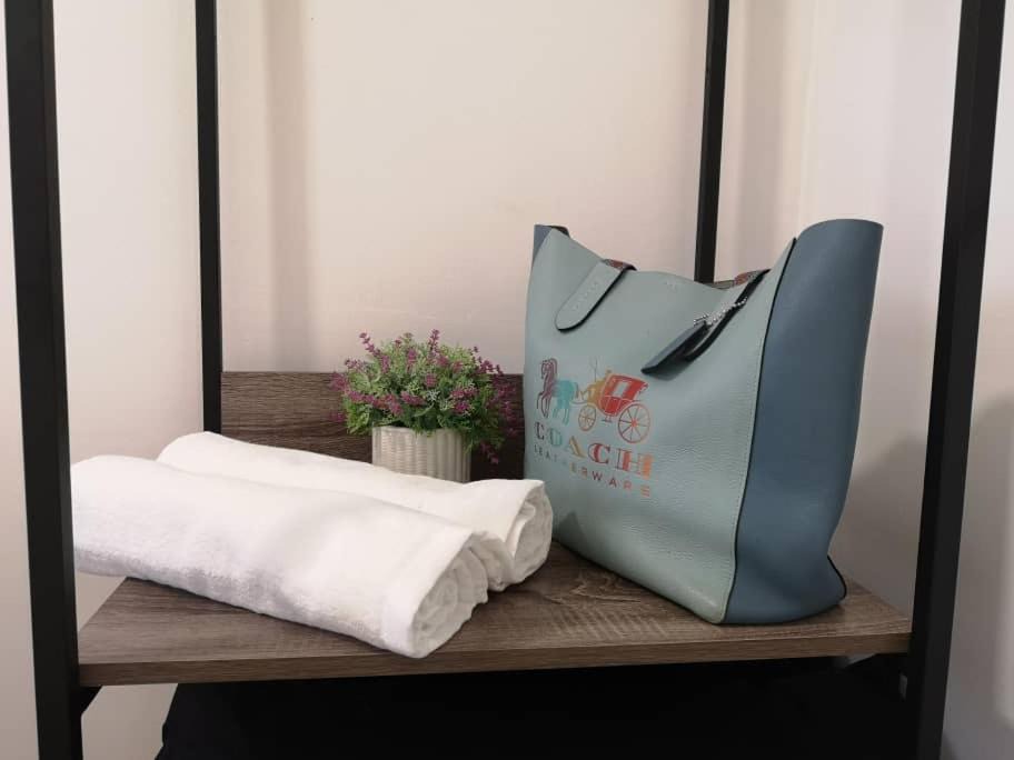 Photo of Bedroom in Taman Mirindi