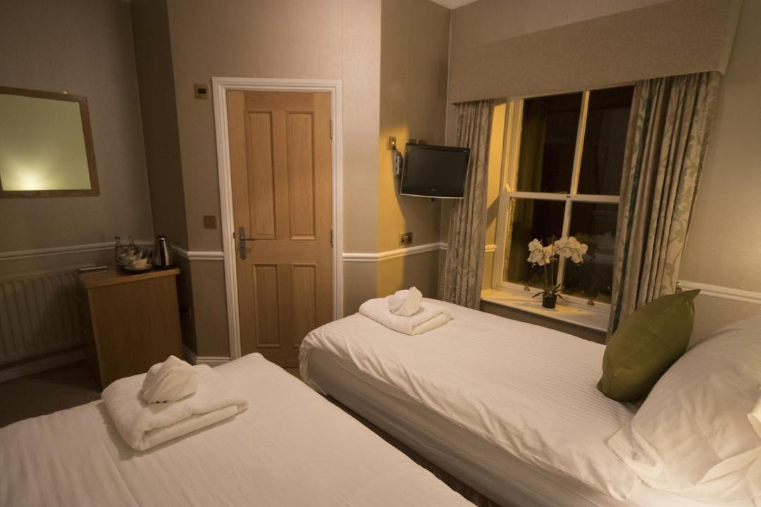 Photo of Others in Padfield