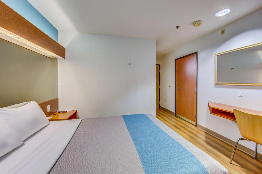 Photo of Others in Sutherlin