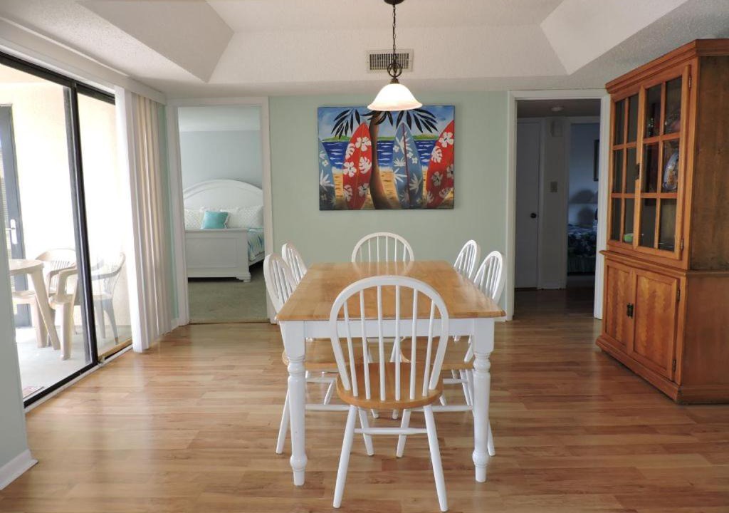 Photo of Livingroom in Indian Beach