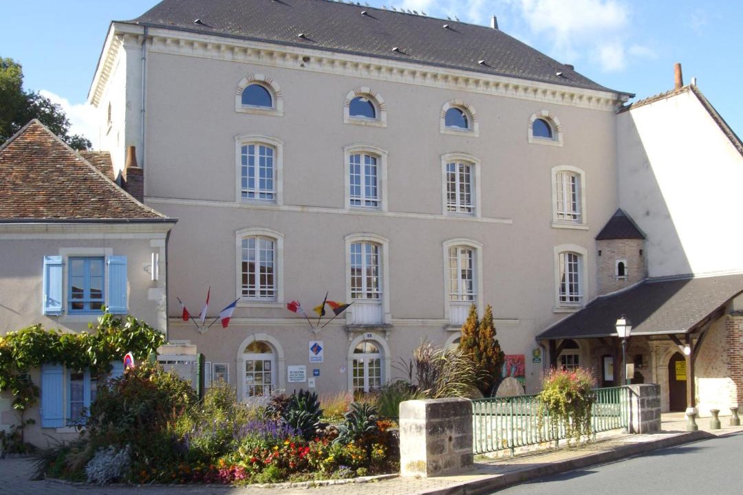 Photo of Others in Mezieres-en-Brenne