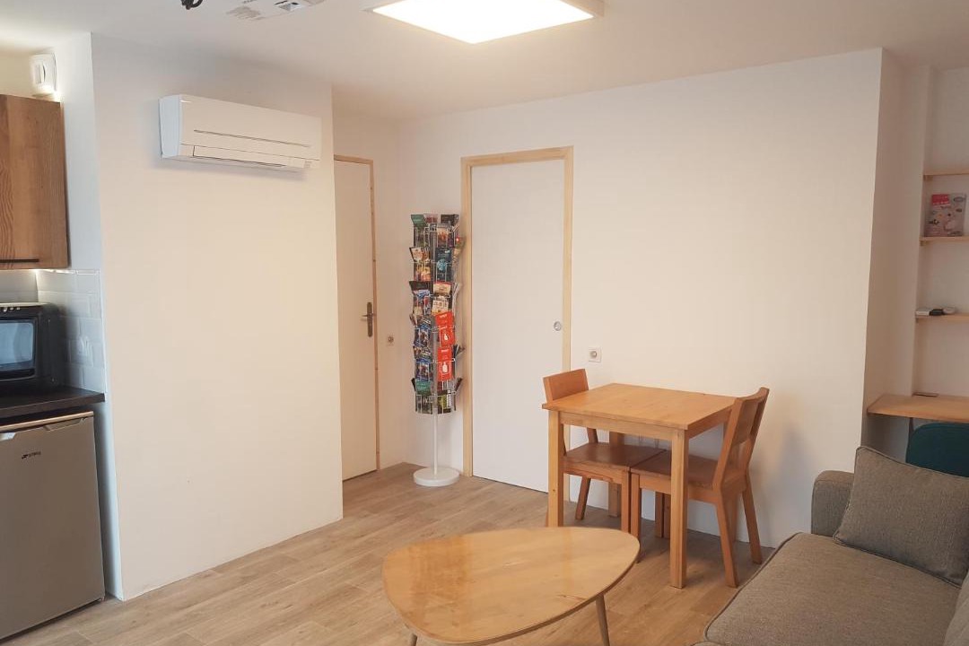 Photo of Others in Monplaisir