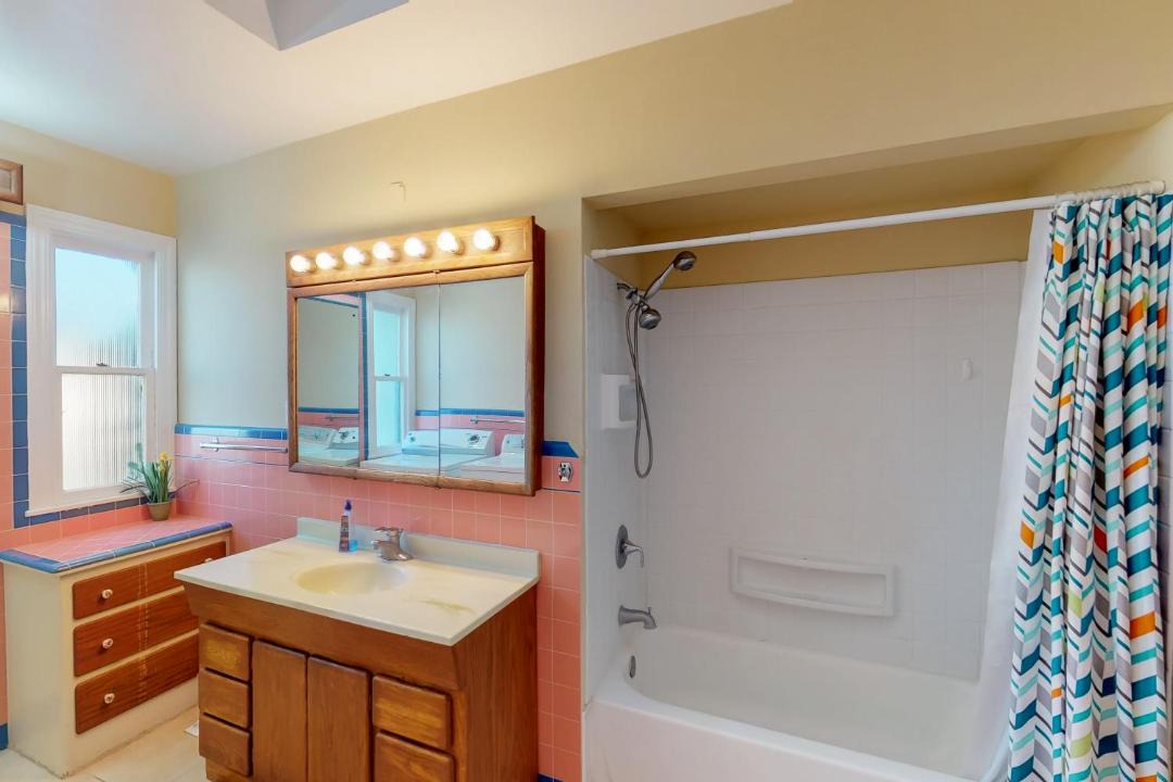 Photo of Others in Seaside