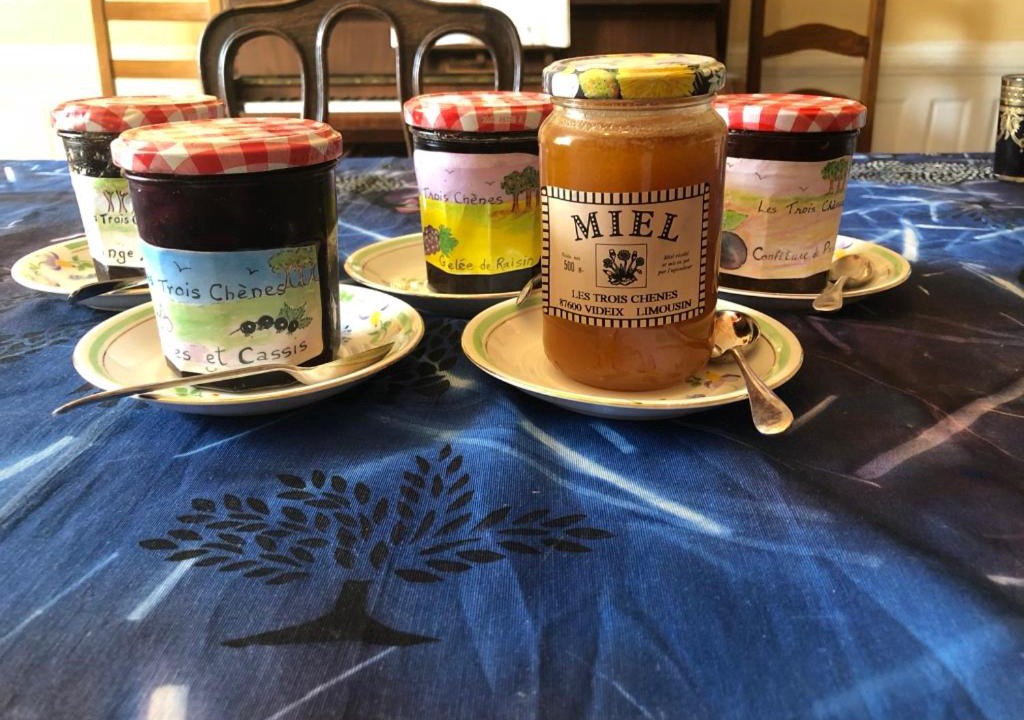 Photo of Others in Videix