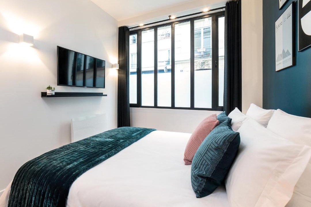 Photo of Bedroom in Arts-et-Metiers