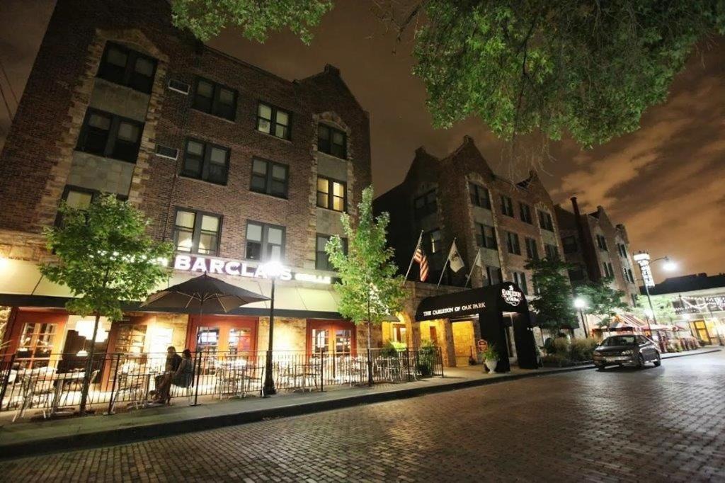Photo of Others in Oak Park