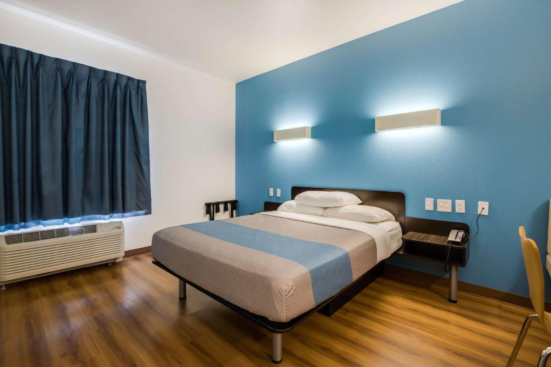 Photo of Others in Poplar Bluff