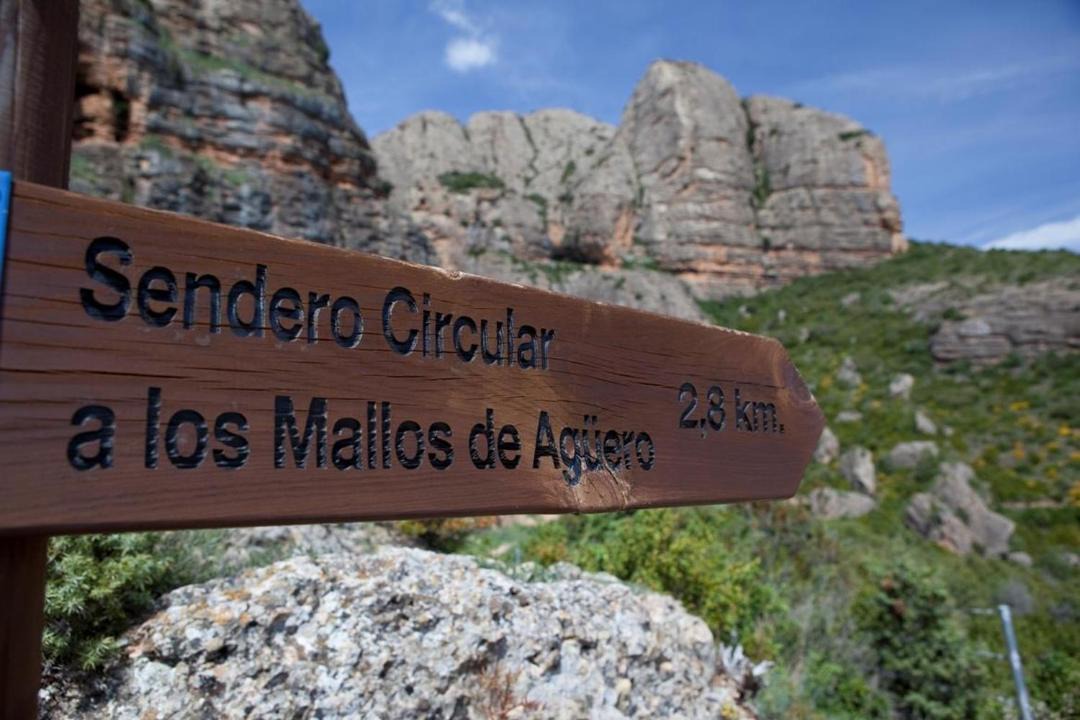 Photo of Buildings in San Felices