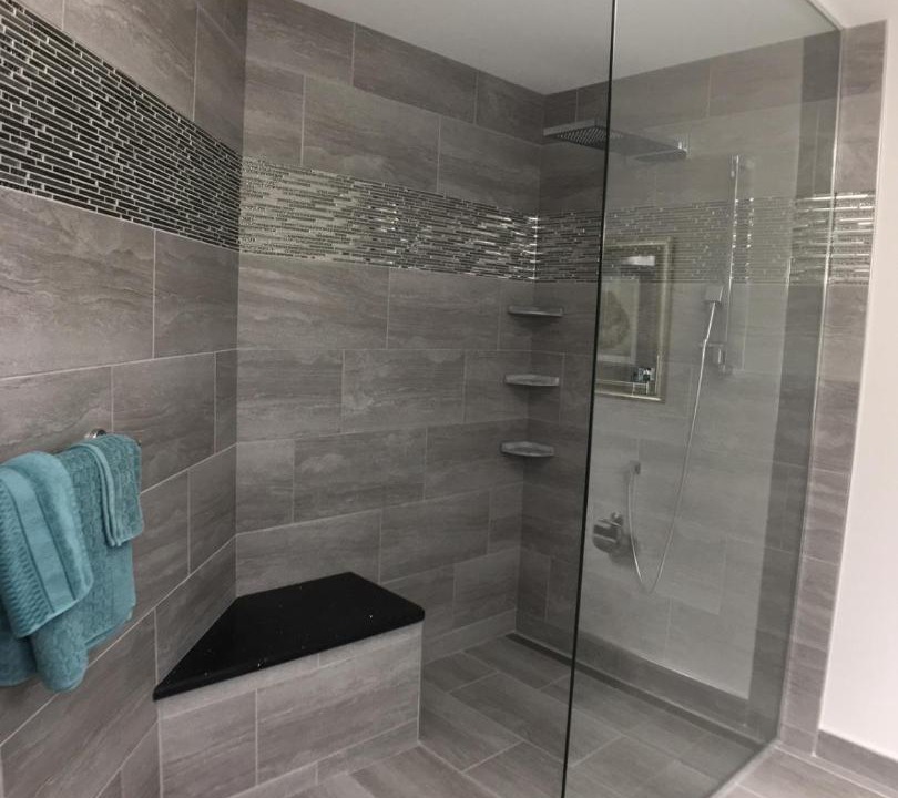 Photo of Others in Queens Square