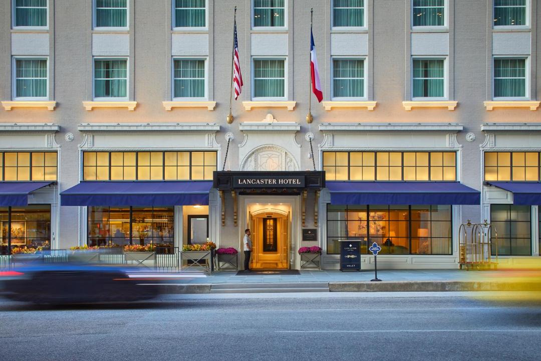 Photo of Others in Downtown Houston