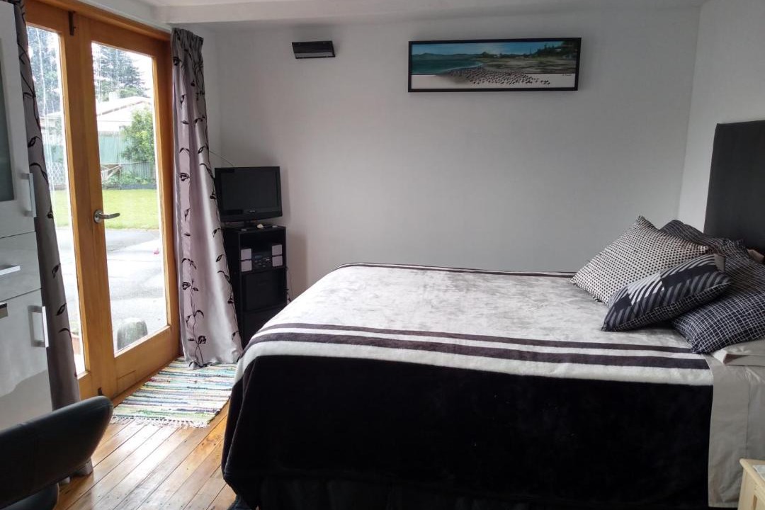 Photo of Bedroom in Patea