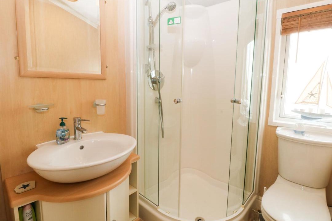 Photo of Bathroom in Rhyd-y-clafdy