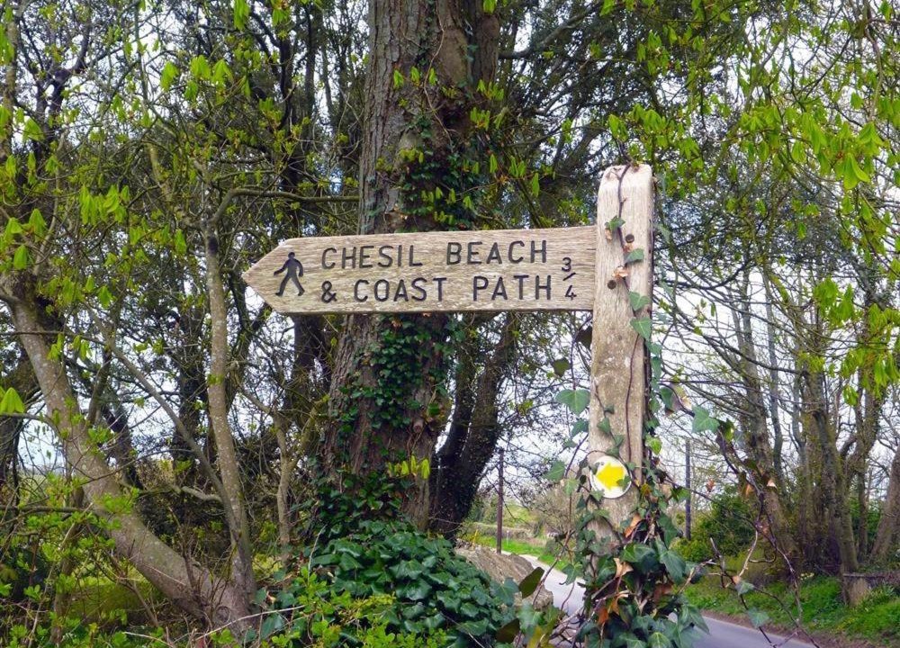 Photo of Others in Puncknowle