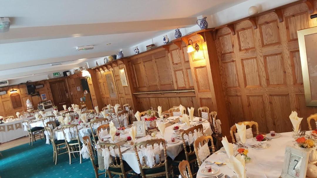 Photo of Others in Thorne