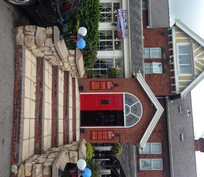 Photo of Others in Thorne