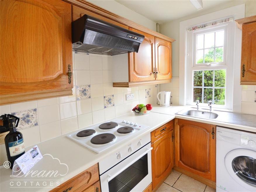 Photo of Others in Evershot