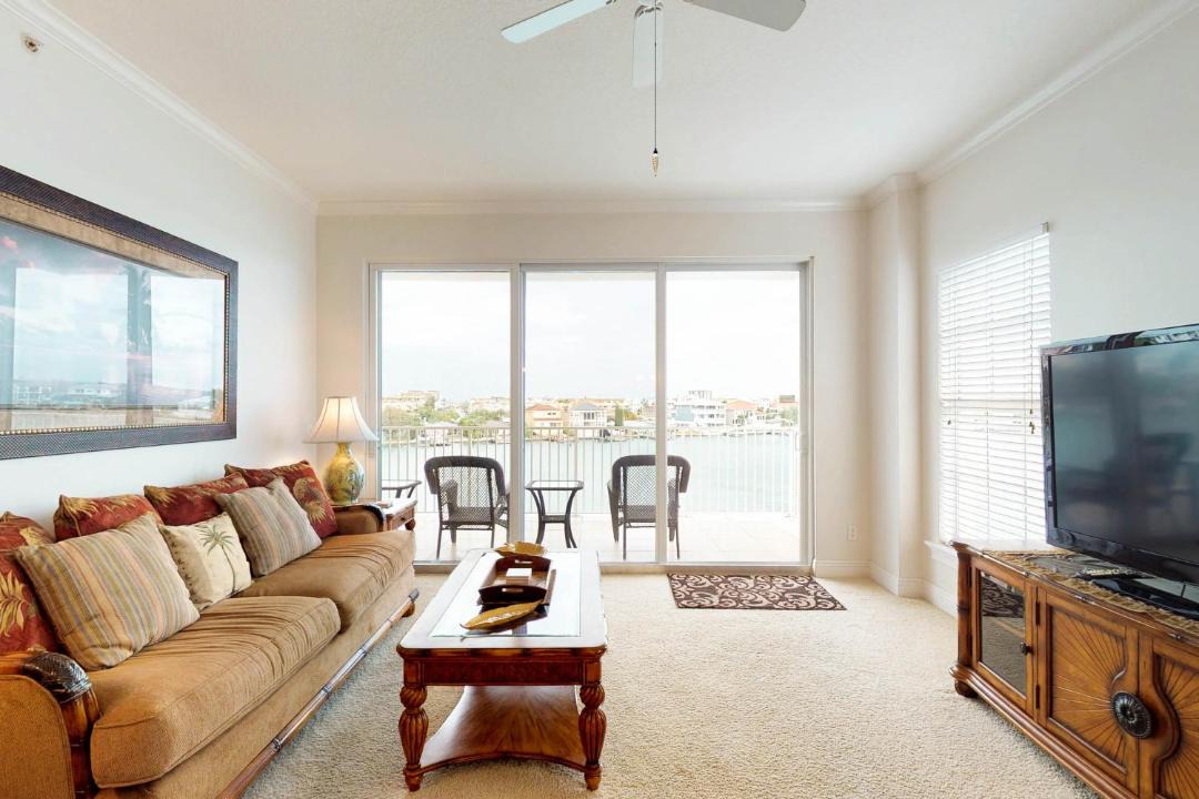 Photo of Livingroom in Clearwater Beach